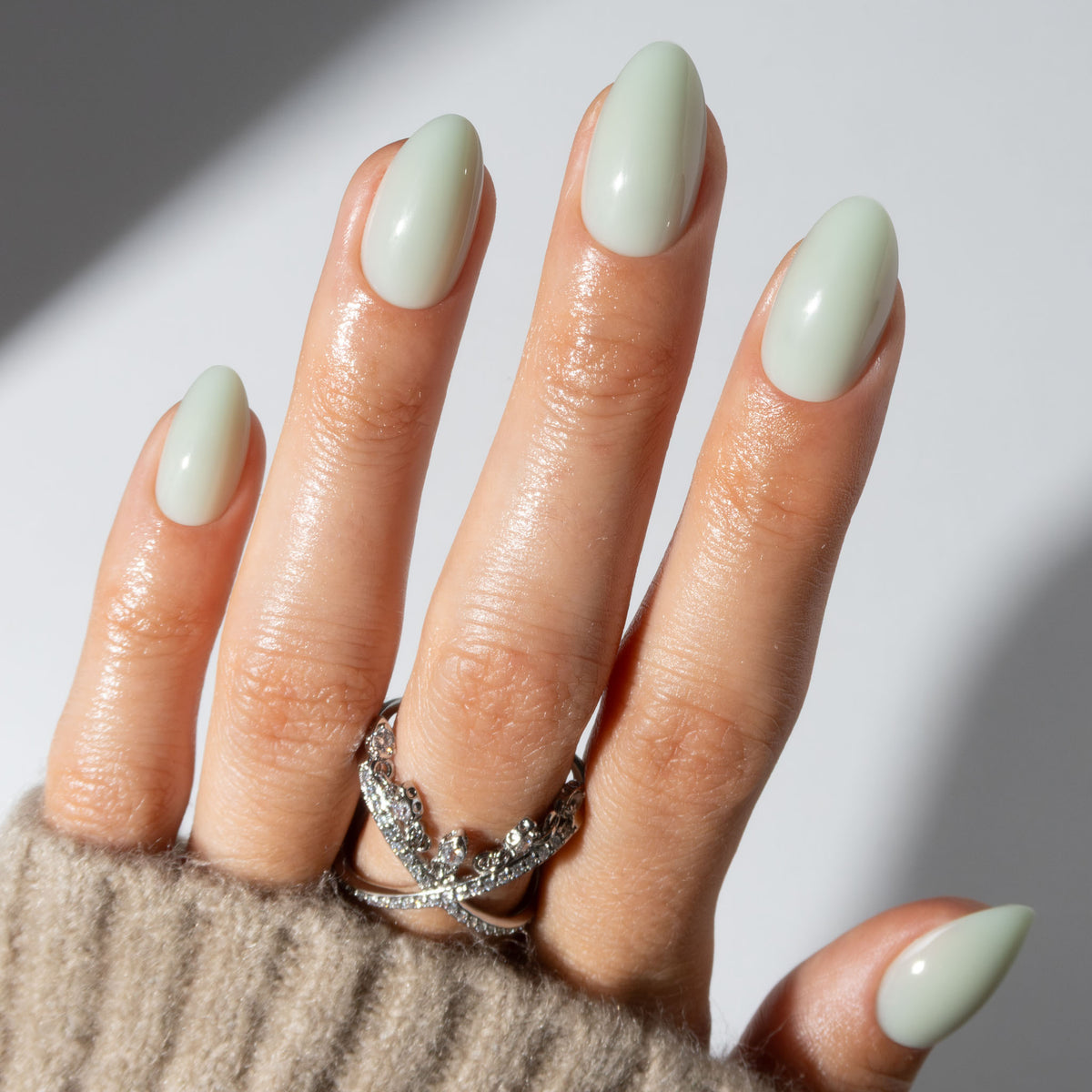 Pale Mint