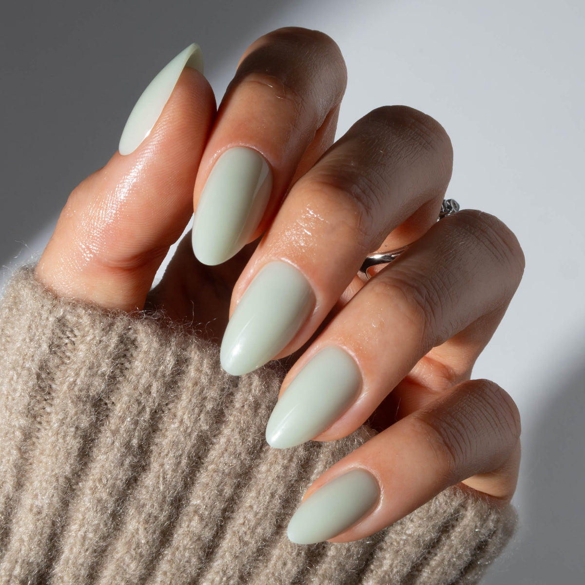 Pale Mint