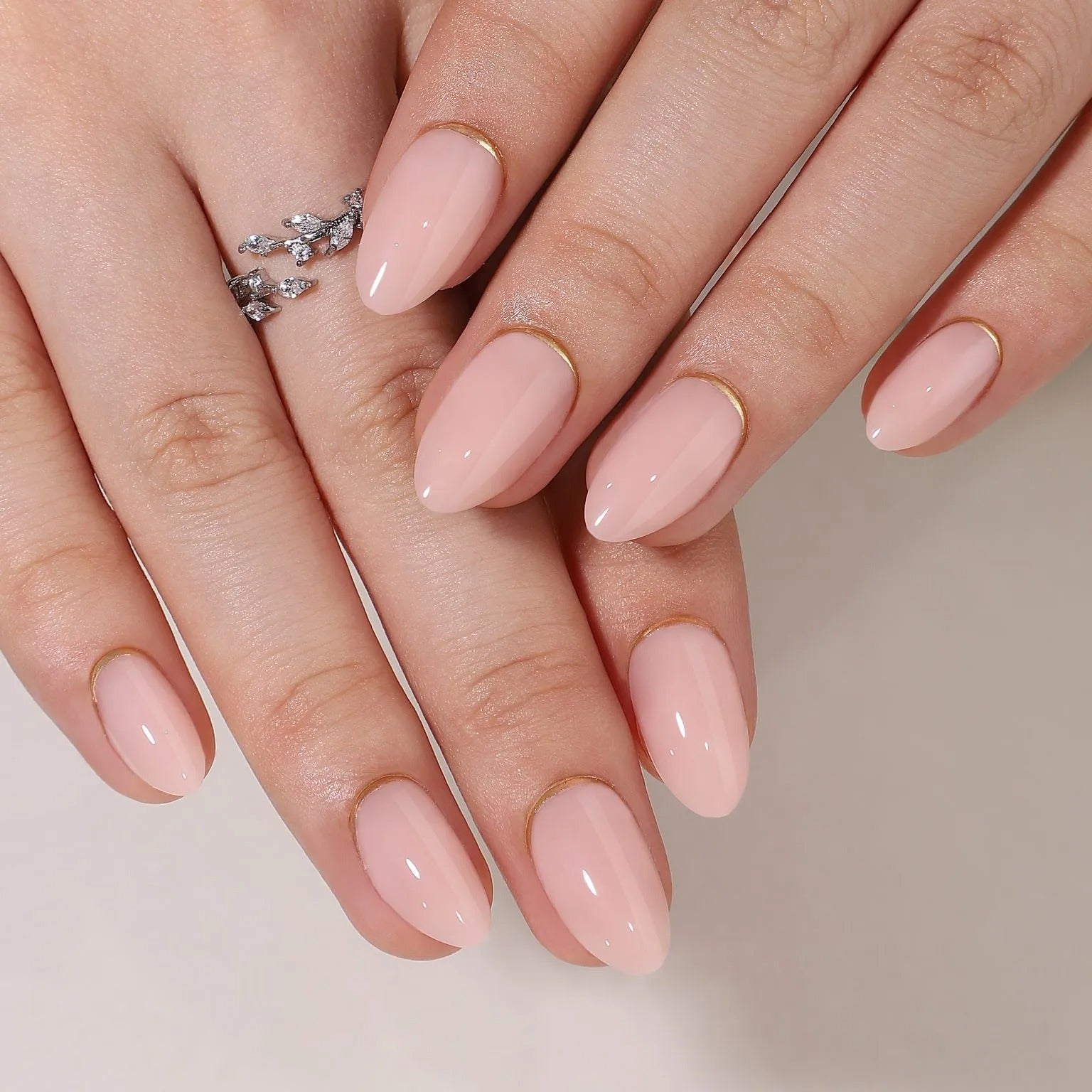 Nude Gleam