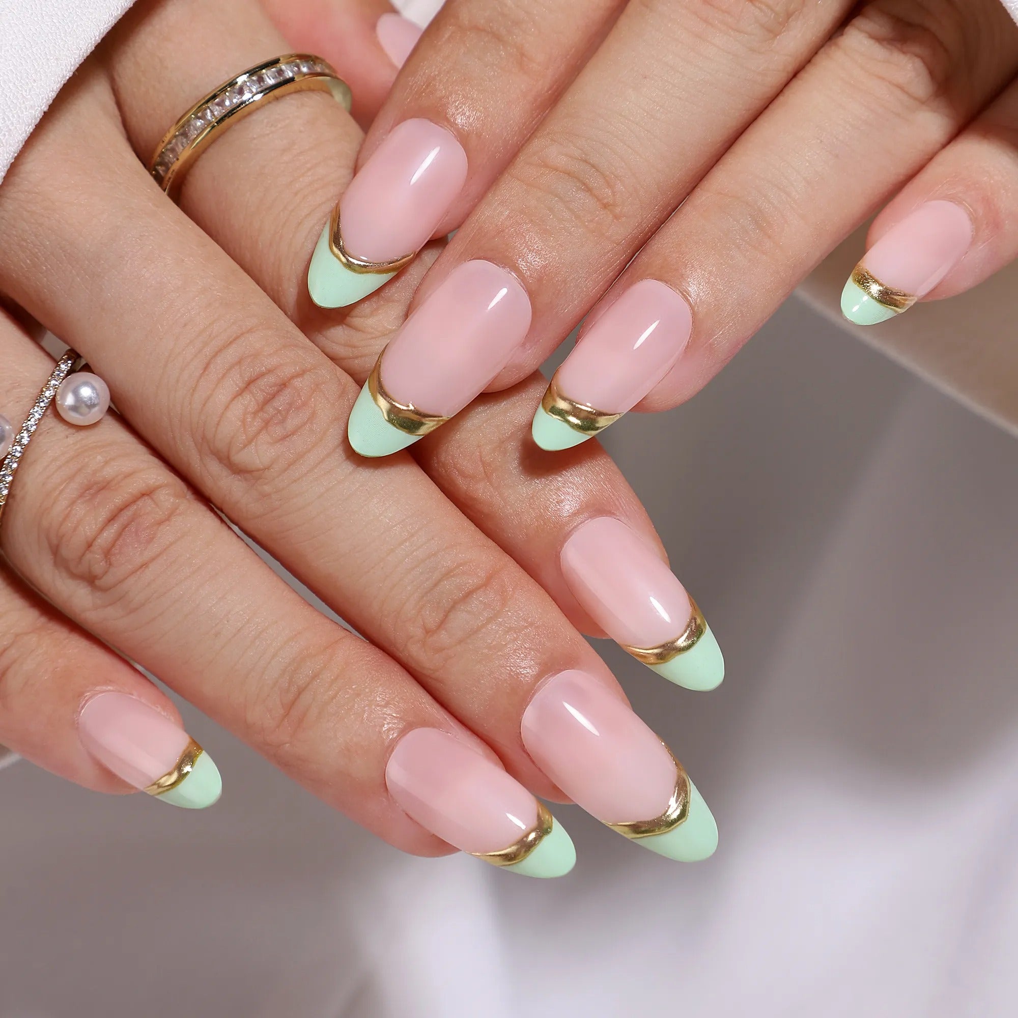 Mint Luxe