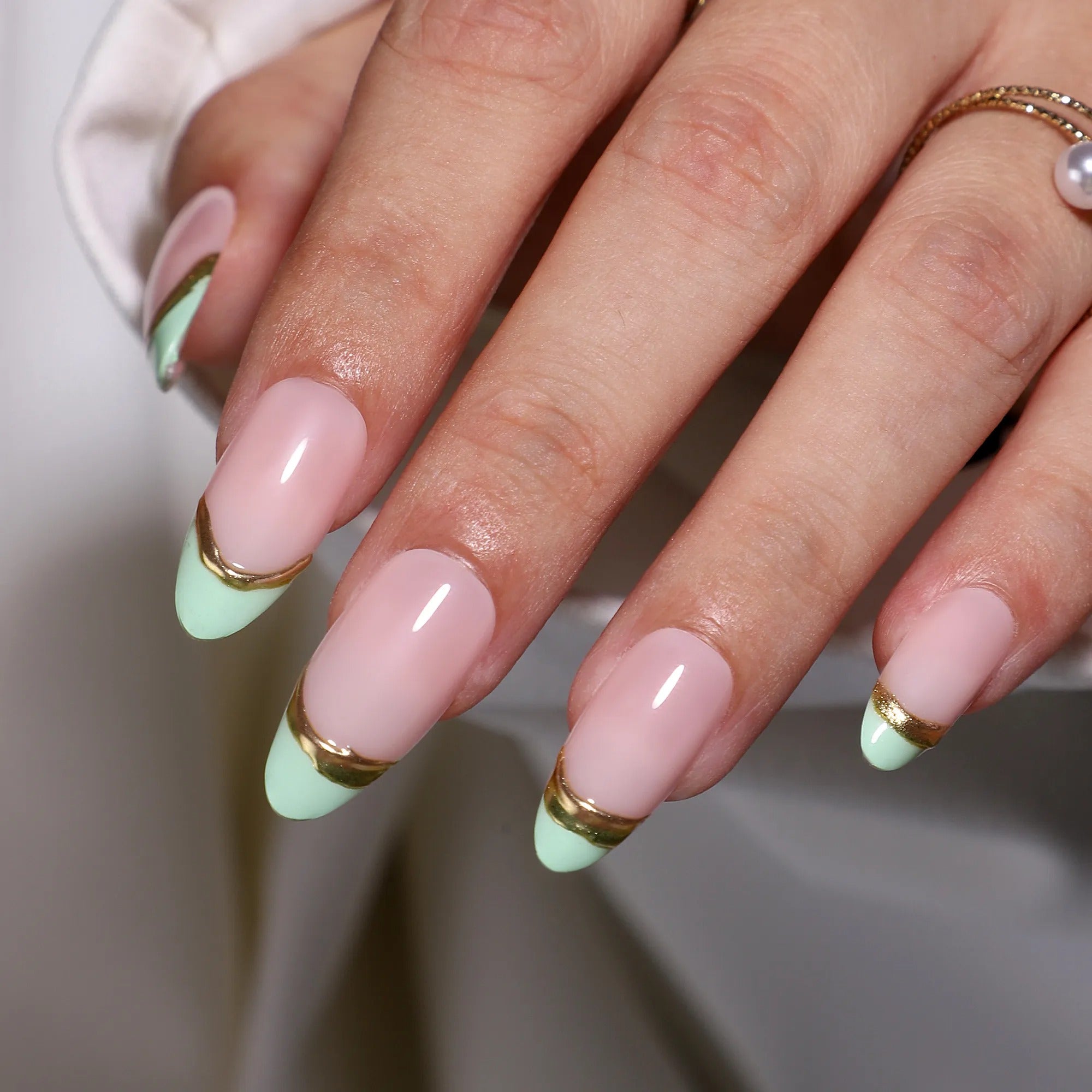 Mint Luxe