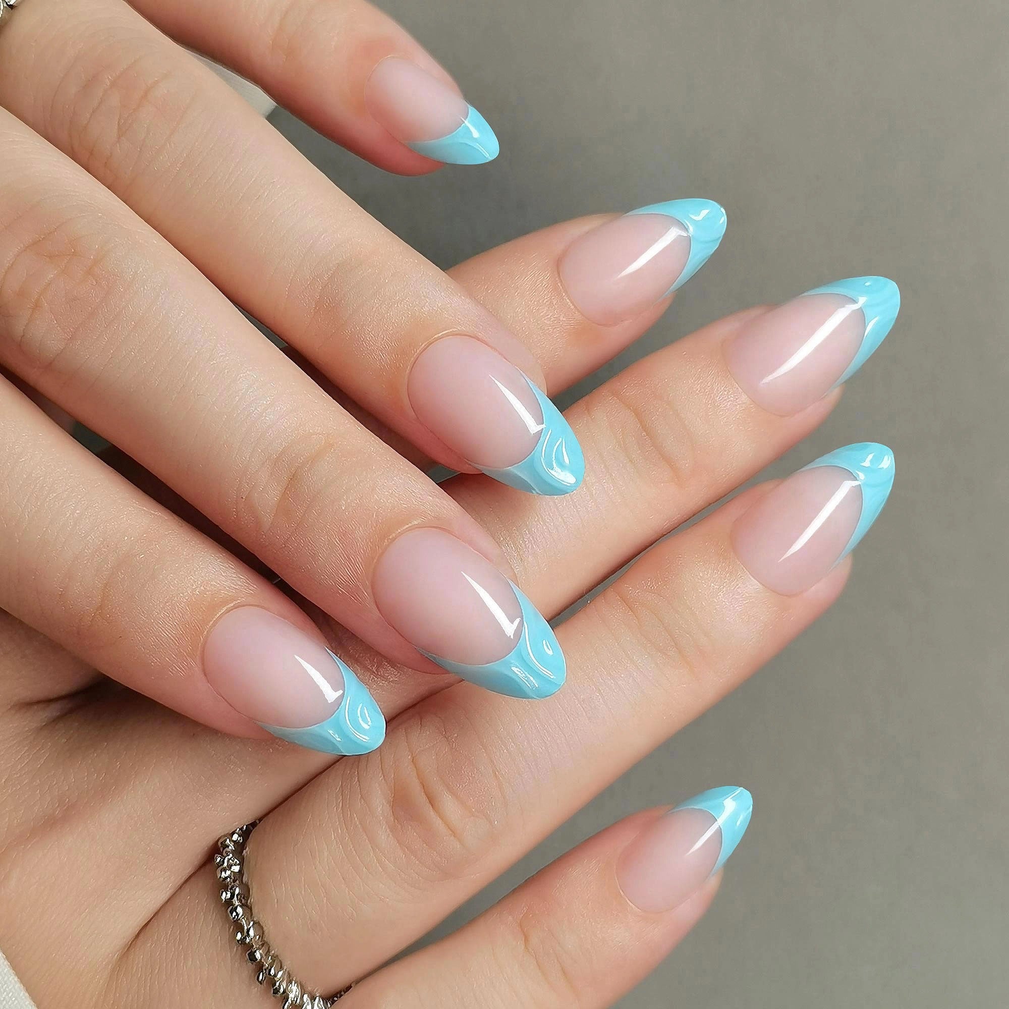 Blue Swirl French