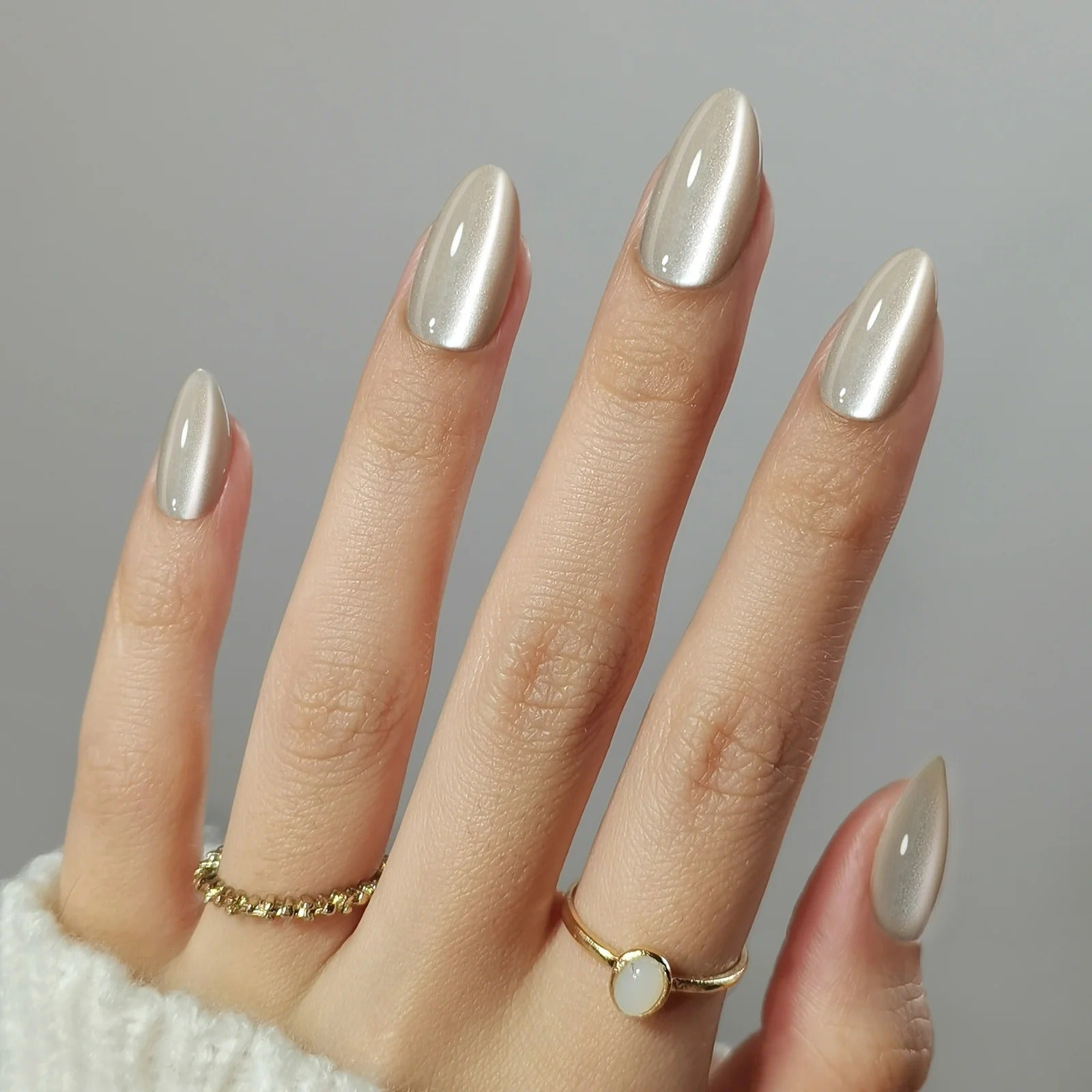 Champagne Cat Eye