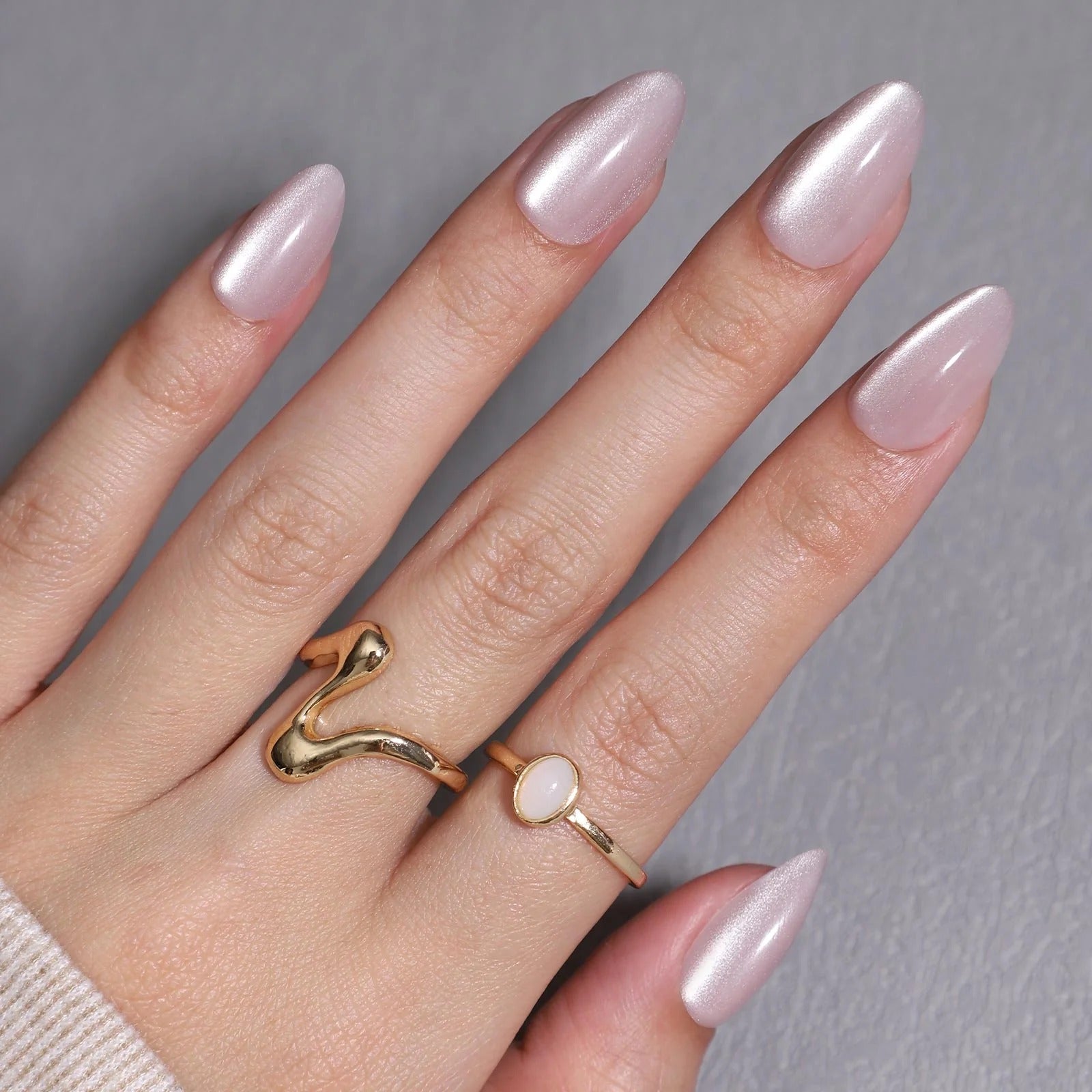 Pearl Cat Eye