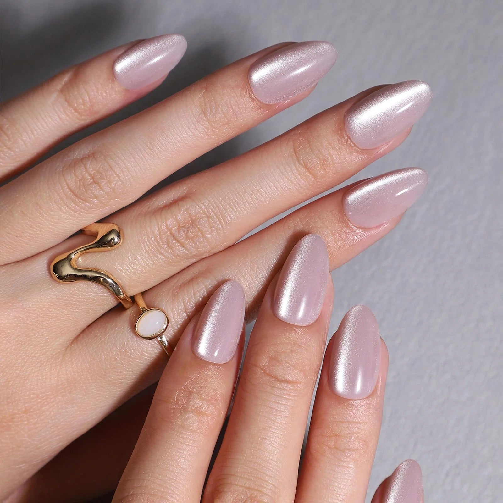 Pearl Cat Eye