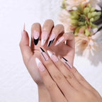 Mono Chic